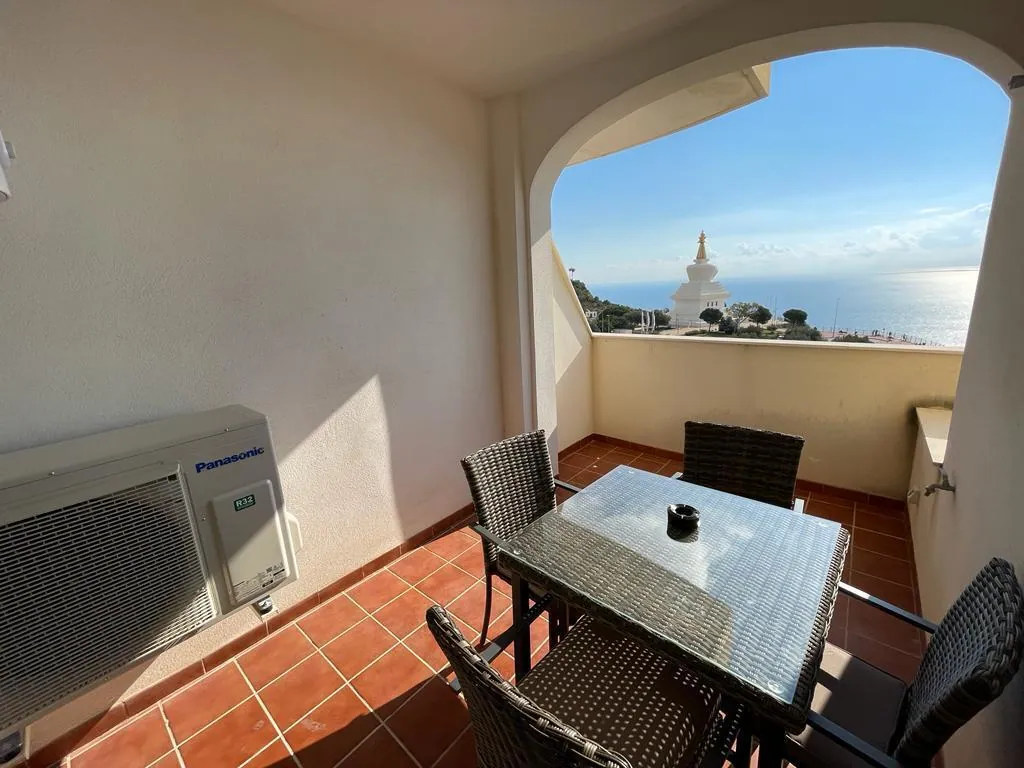 Appartement met zeezicht en toeristische licentie in Benalmádena Pueblo – 1/16