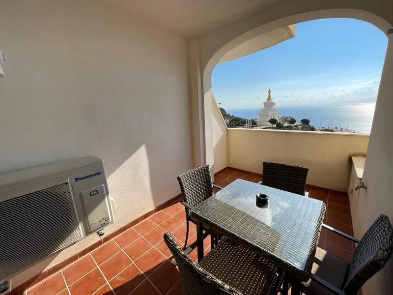 Appartement met zeezicht en toeristische licentie in Benalmádena Pueblo