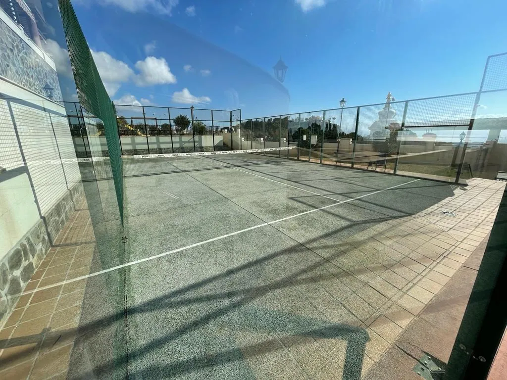 Appartement met zeezicht en toeristische licentie in Benalmádena Pueblo – 12/16