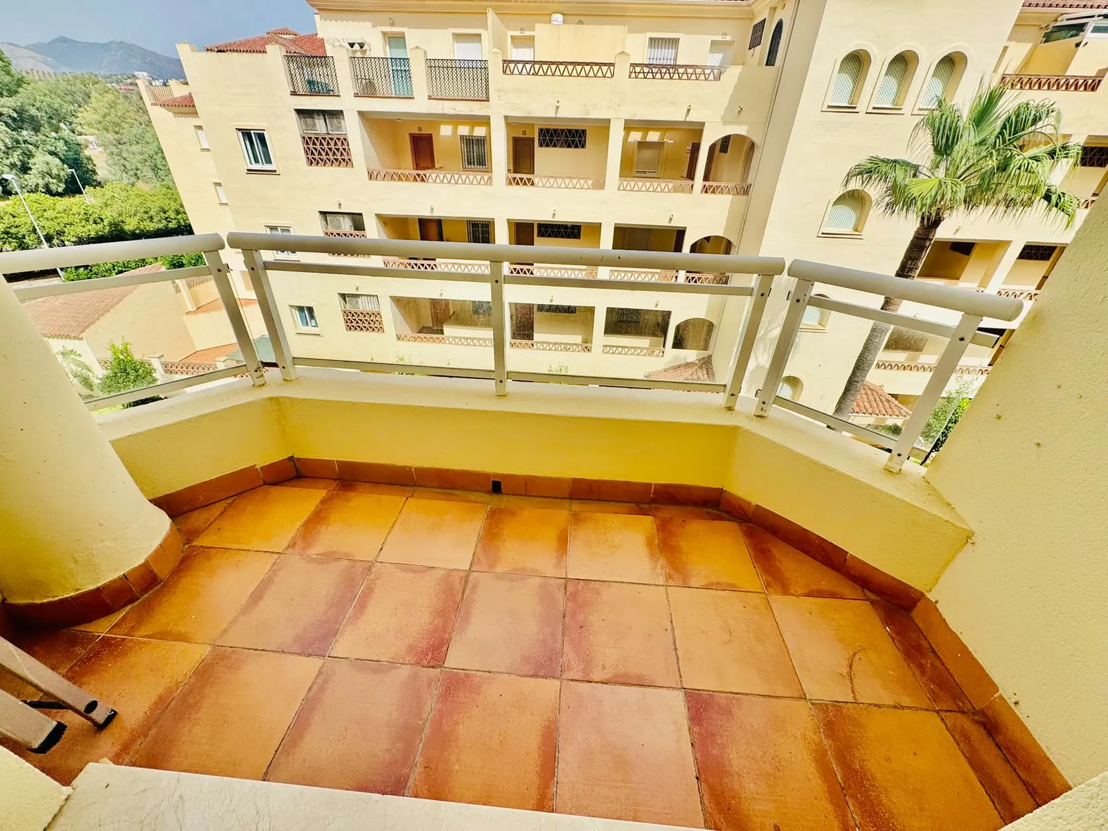Appartement met twee terrassen, garage en berging in Cala Hills, Mijas Costa – 3/16