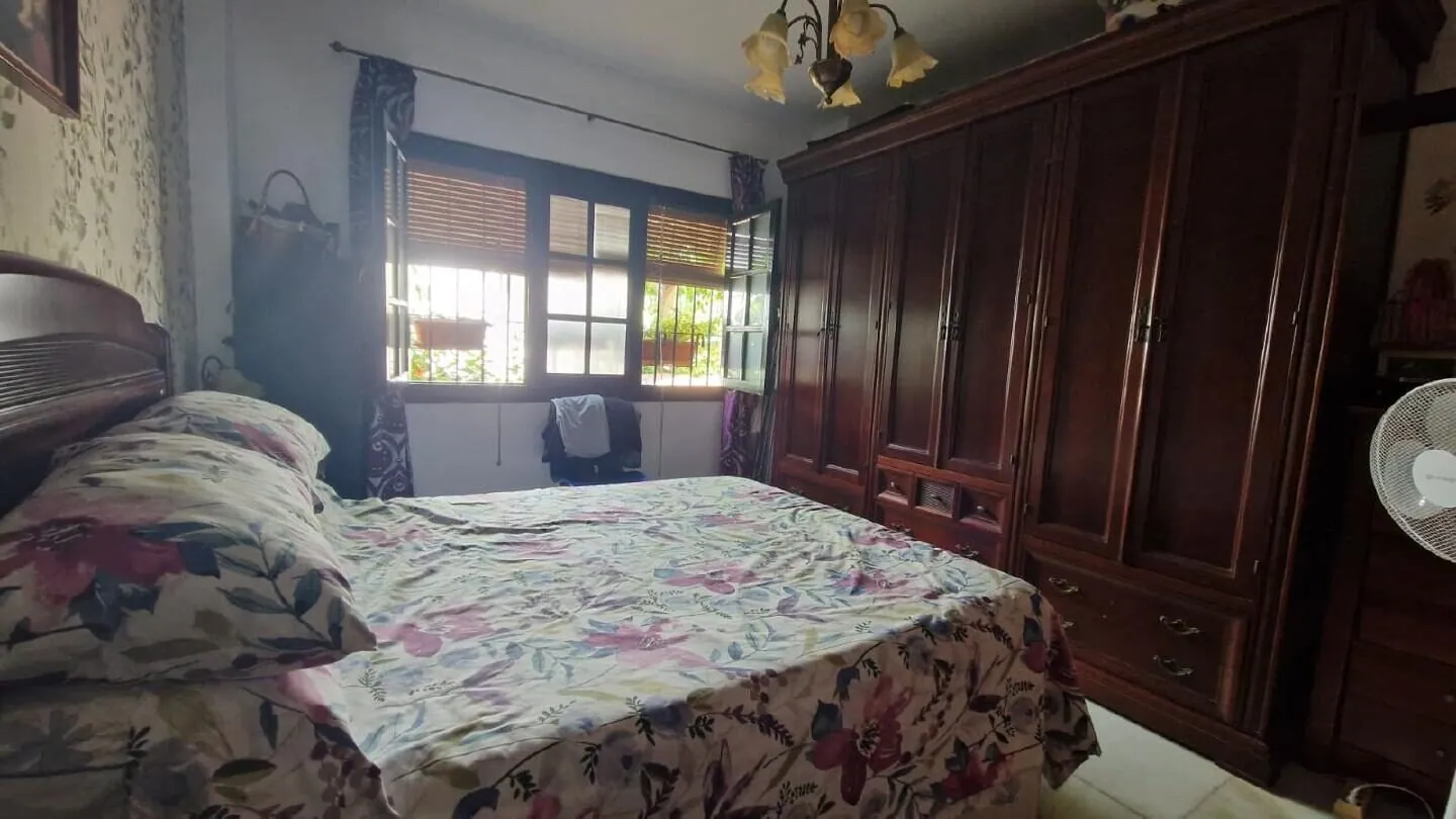 Gerenoveerde benedenwoning met garage in Puebla Lucía, centrum Fuengirola – 13/16
