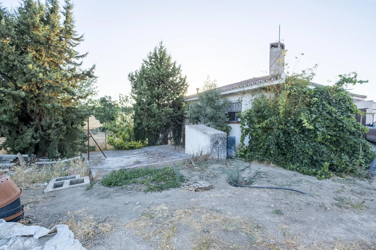 Verhuurd veeteeltbedrijf met woonhuis bij Antequera, Málaga – 1/16