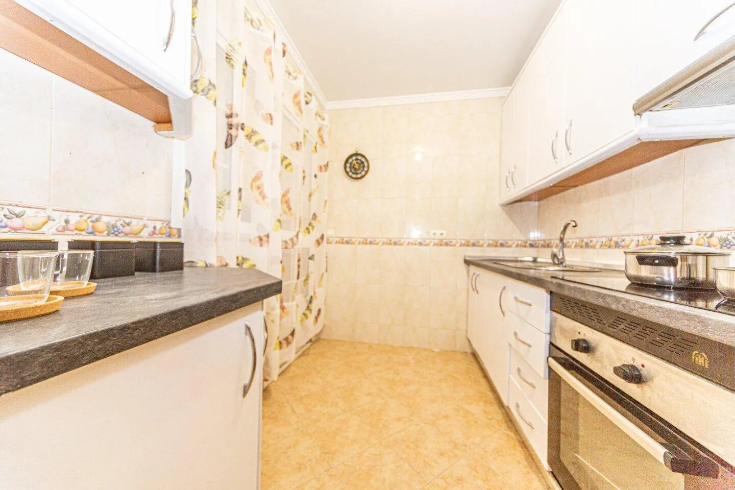 Gerenoveerde benedenwoning met toeristische licentie in Las Lagunas de Mijas – 10/16