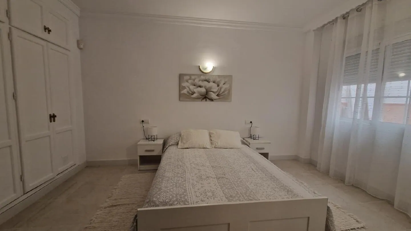 Gerenoveerde benedenwoning met toeristische licentie in Las Lagunas de Mijas – 15/16