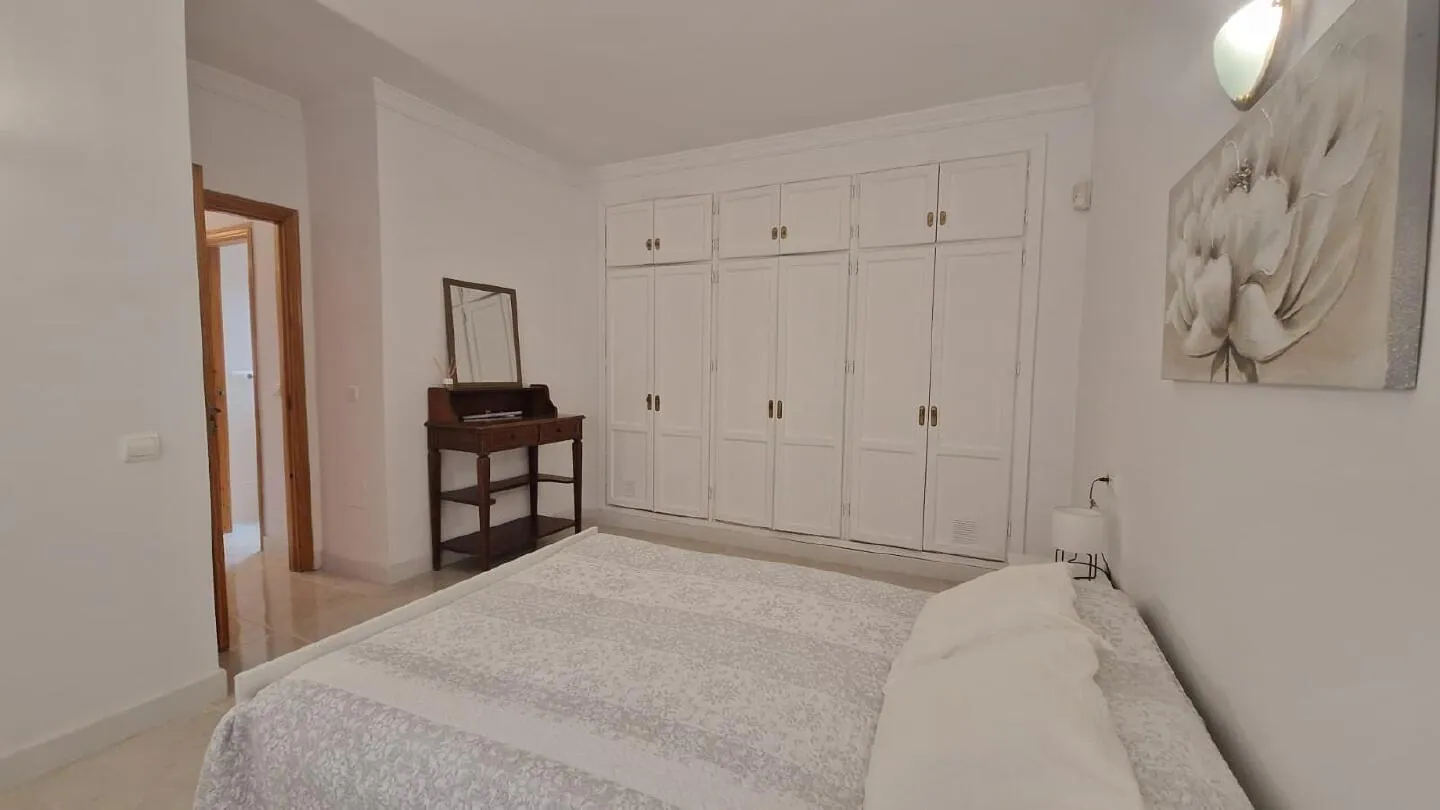 Gerenoveerde benedenwoning met toeristische licentie in Las Lagunas de Mijas – 16/16