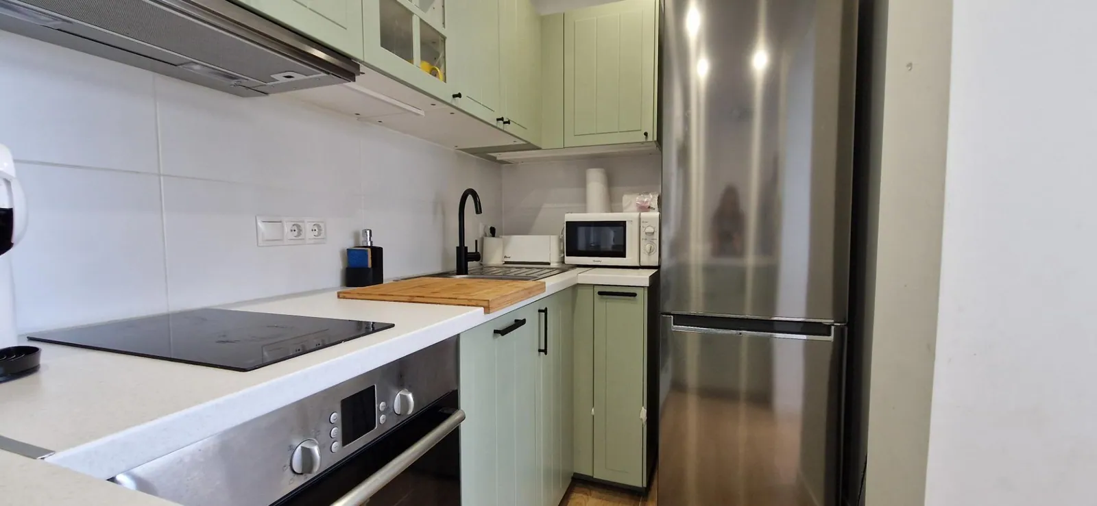 Appartement met zeezicht en toeristische licentie in El Juncal, Mijas Costa – 4/16
